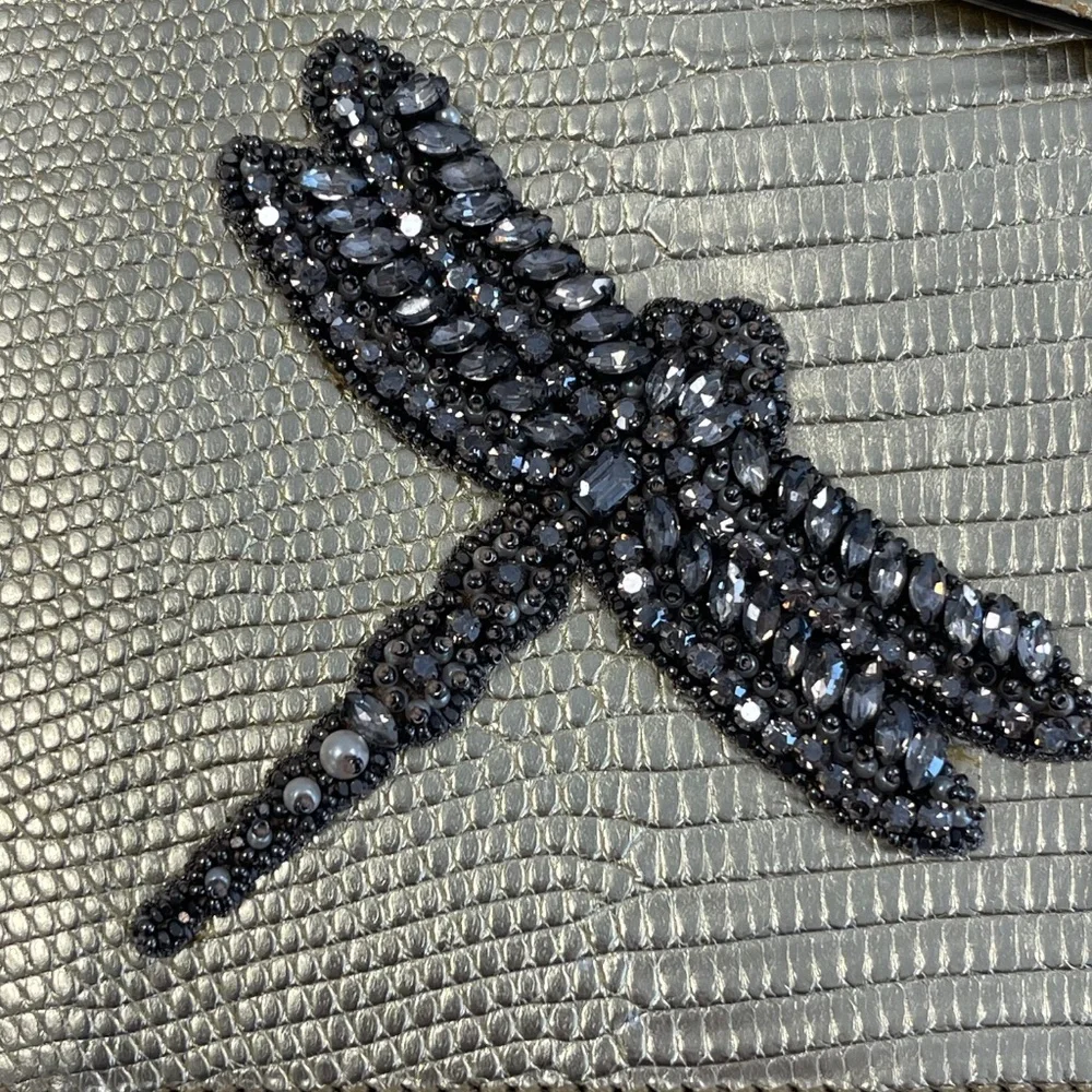 Gucci Gold Laminated Lizard Clutch w/ Crystal Dragonfly Embellishments-Preloved - Picture 5 of 16